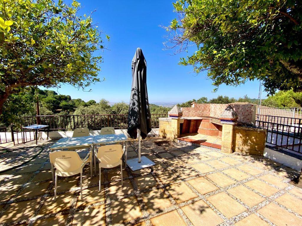 Estudio Coqueto Con Cocina, Bano Y Piscina De Temporada Compartida, A 8Km De Cordoba, En Plena Sierra,By Trassierrarooms Экстерьер фото
